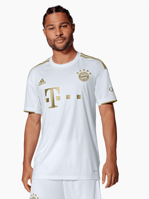 Adidas Bayern Munich 2022/23 Men's Away Shirt