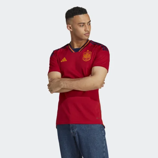 Adidas Spain 2022/23 Men's Home Shirt - Image 3